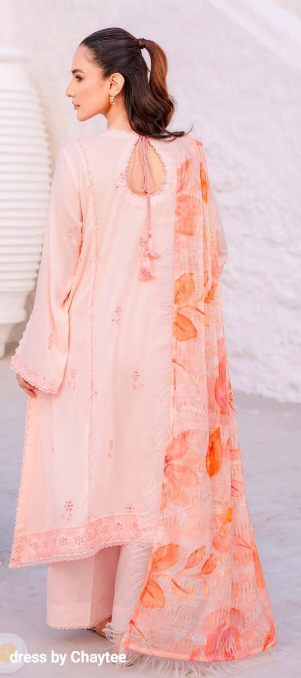 Mehtaabi by Gulljee  (Unstitched Collection) - Image 6