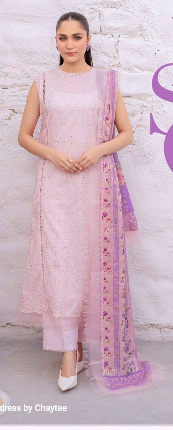 Mehtaabi by Gulljee  (Unstitched Collection) - Image 7