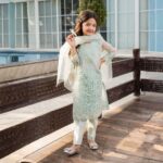 Allure Zarqun Organza